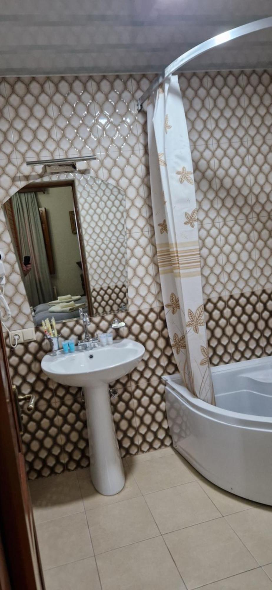 Hotel Villa Kutaisi Ngoại thất bức ảnh